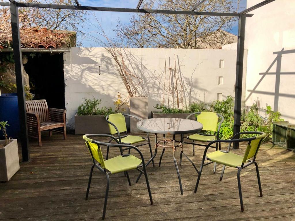 Charmante Maison A Jard Sur Mer Sur La Cote Vendeenne Exterior foto
